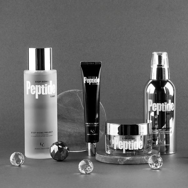 Крем з пептидами та волюфіліном W-Skin Stop - Aging Peptide Cream 50 мл ws0006 фото