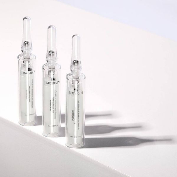 Крем-роллер для шкіри навколо очей Matrigen Lipo Exosome Spot Wrinkle Reducer, 10ml mg0060 фото